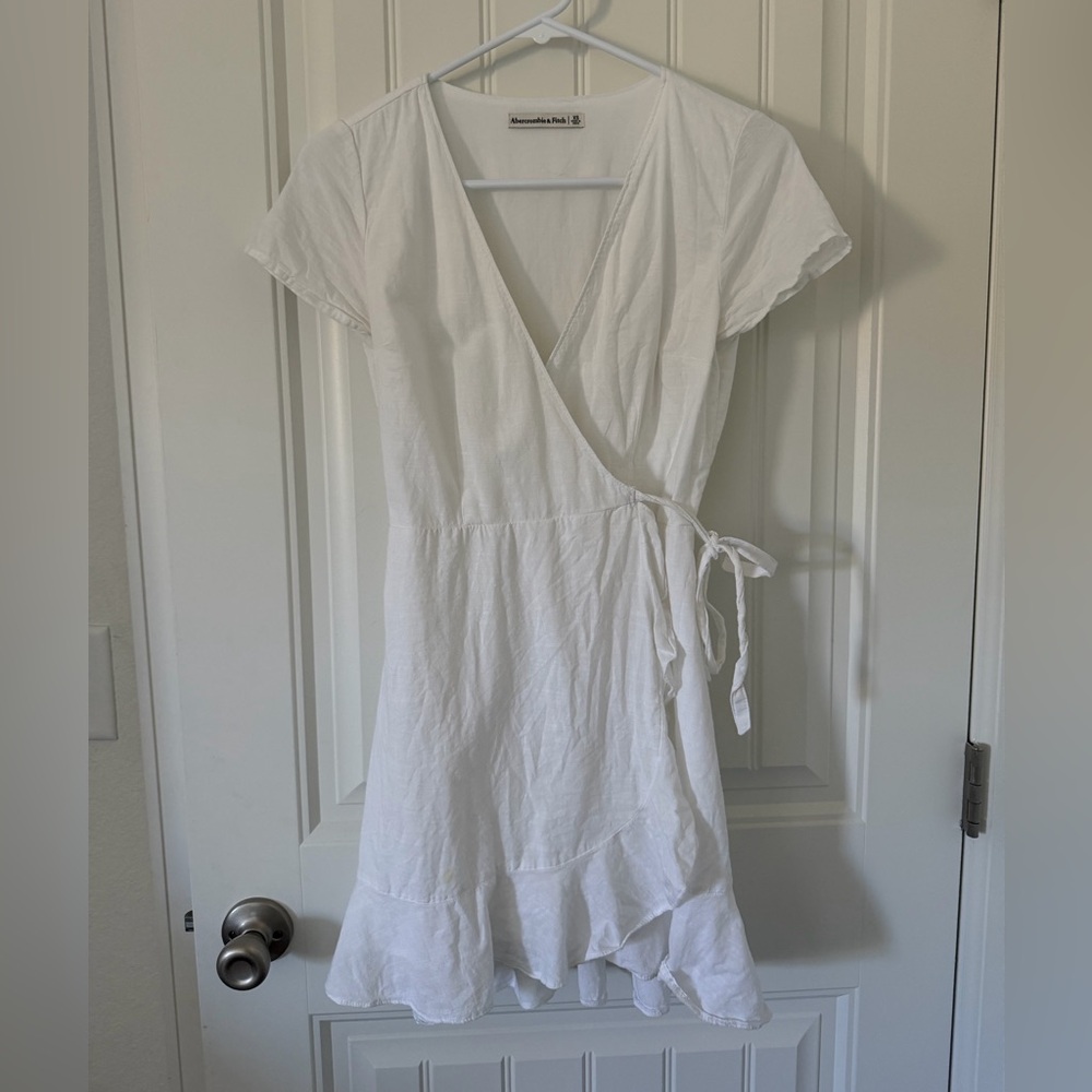 Abercrombie & Fitch White Mini Wrap Dress